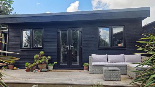 St Ives Chalet De Esquí | The Little Cabin