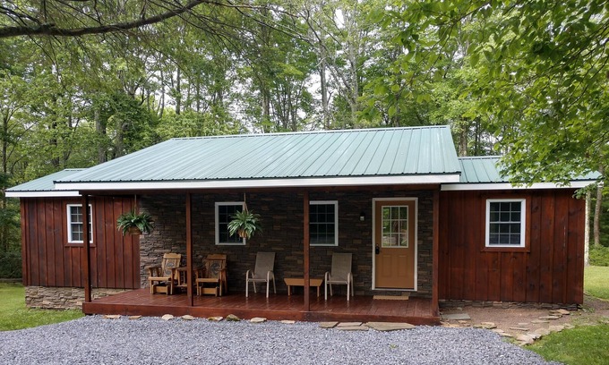Lock Haven Casa | The little cabin that's big on great memories, near Pine Creek Valley's finest