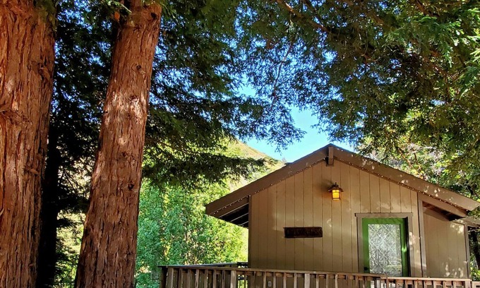 Carmel Cabina | The Little Gem in Big Sur w/Private Hiking & Views