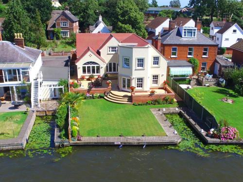 Horning Casa | The Little House