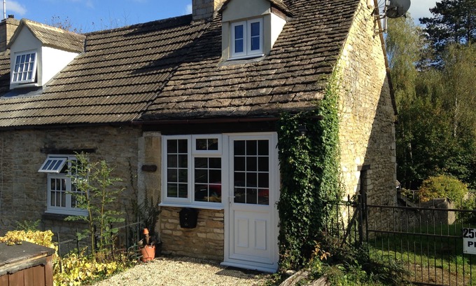 Tetbury Cabaña | La Casita en Gumstool Hill