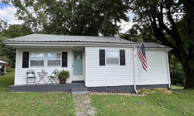 Coalfield Casa | “The Little House”