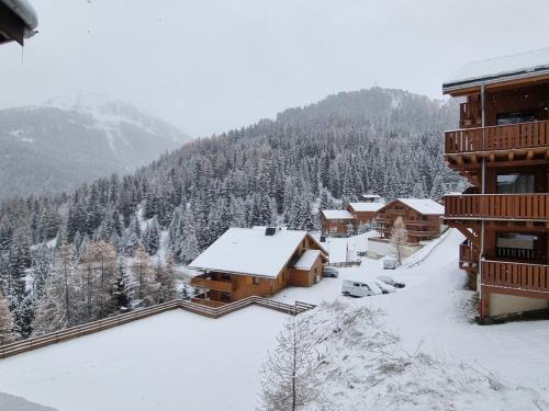 La Roche Apartamento | The little refuge of La Plagne (French Alps)