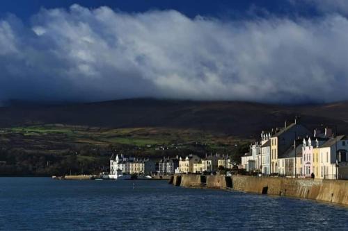 Warrenpoint Casa | The Little Red Door