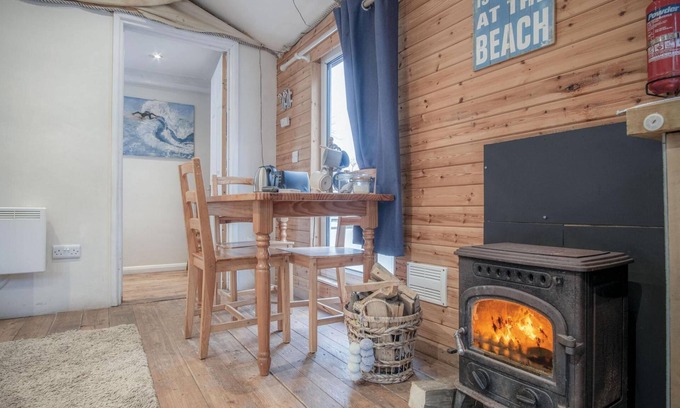 Castlemartin Apartamento | The Lodge - 1 Bedroom - Freshwest Beach Retreat