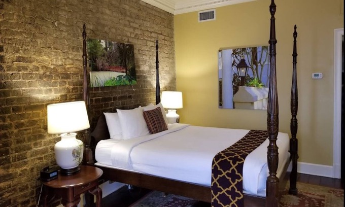 French Quarter Complejo | The Lodge Alley Inn en el corazón de Charleston!