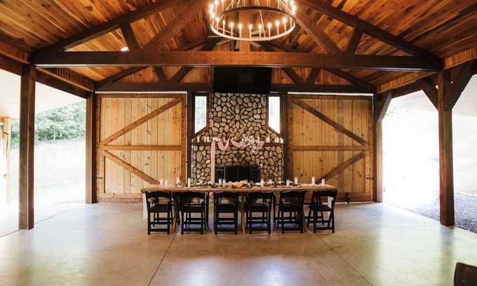 Jonesborough Cabina | The Lodge at Feather Ridge Retreat