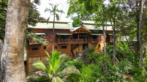 Isla Bastimentos Cama Y Desayuno | The Lodge at Punta Rica- Hilltop Eco-Lodge with Views & Pool