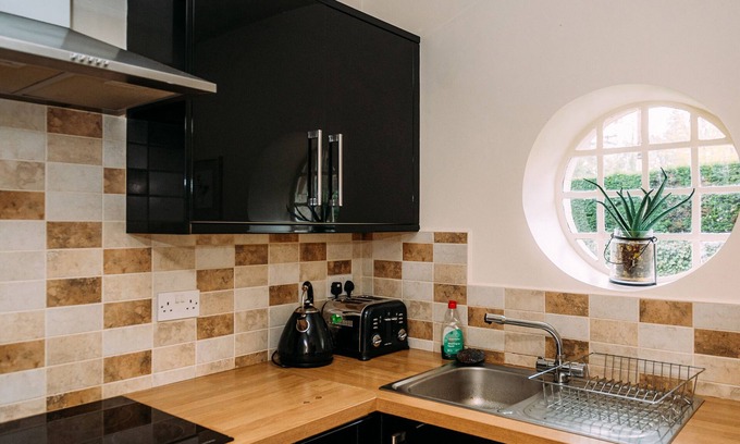 Clitheroe Cabaña | THE LODGE, family friendly in Waddington