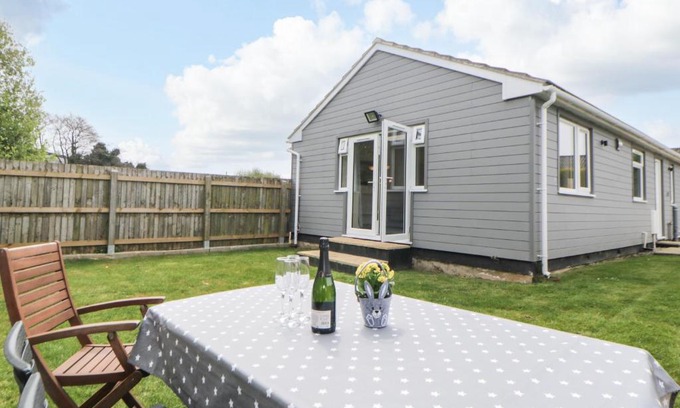 Dawlish Casa | The Lodge