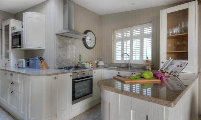 Lyme Regis Cabaña | The Lodge