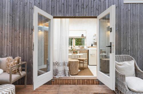 Laren Casa | The Lodge No2