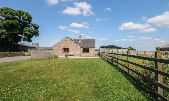 Crich Cabaña | THE LODGE, with open fire in Wirksworth