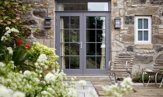 Inverurie Cabina | The Lodges at Barra Castle
