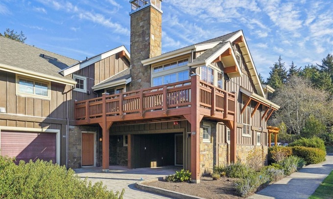Tolovana Park Casa | The Lodges D2 - Beachcomber Vacation Homes