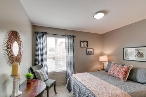 Clarksville Apartamento | The Lofts of Downtown (540 N 2nd St, #205)