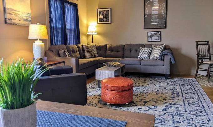 Clarksville Apartamento | The Lofts of Downtown (540 N 2nd St, #206)