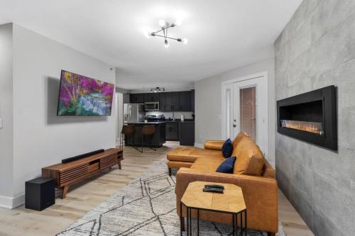 Clarksville Apartamento | The Lofts of Downtown (540 N 2nd St, #207) Charming 2-Bedroom in the Heart of Clarksville, TN