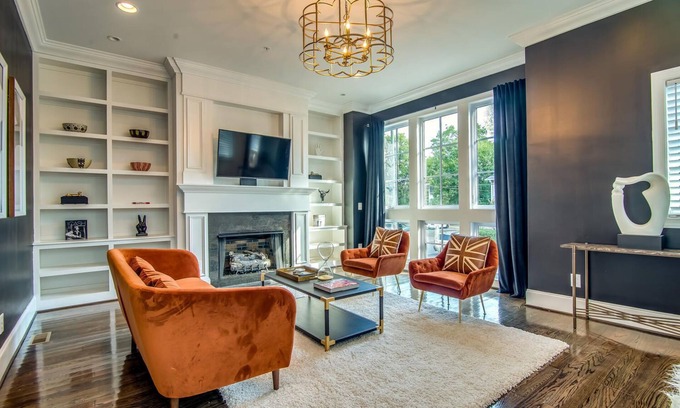 Hillsboro West End Casa | The London on Acklen