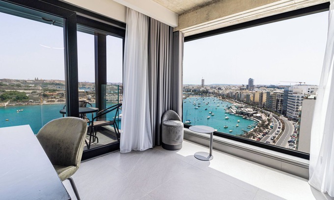 Sliema Hotel | The Londoner Hotel Sliema