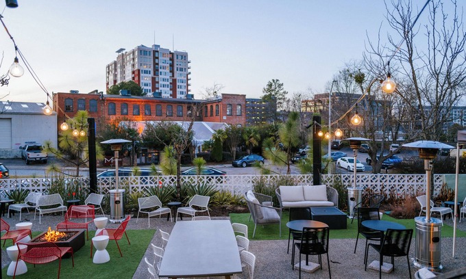 Glenwood South Hotel | The Longleaf Hotel