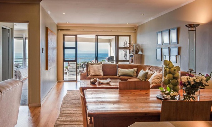 De Kelders Apartamento | The Lookout at Whale Cove