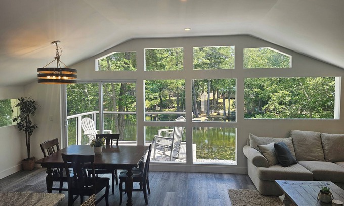 Windham Casa | The Lookout on Pettingill Pond - waterfront house, 5 min from Sebago Lake!