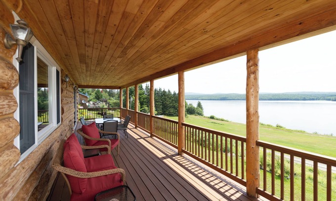 Pittsburg Casa | The Loon View overlooking Lake Francis.