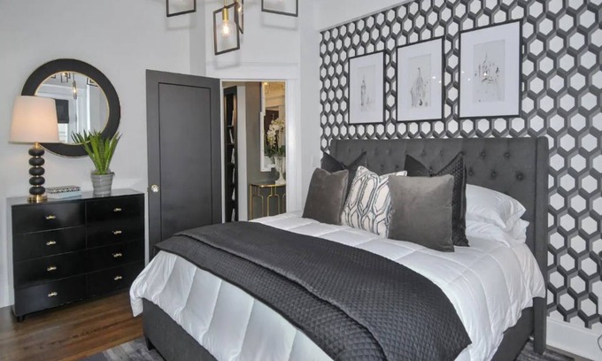 Cherokee Triangle Casa | The Louis on Longest - Prime Louisville Location! In the heart of the Highlands.