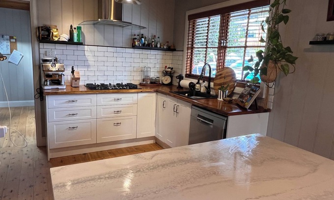 Hornsby Casa | The Love Shack - a peaceful Nature Retreat. Disconnect, relax and restore.