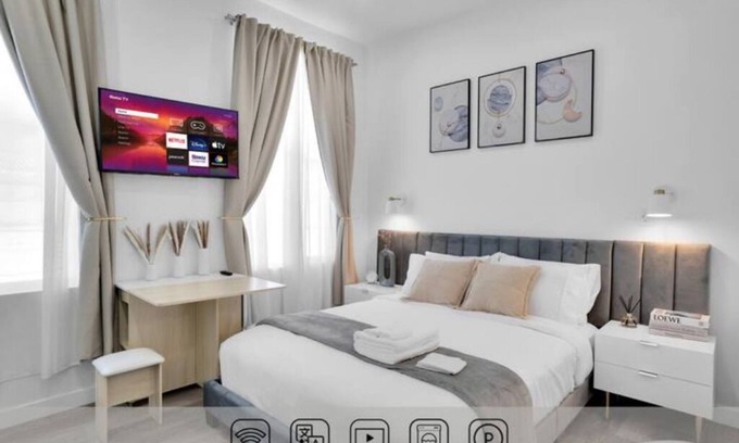 Ontario Apartamento | The Lovely Studio - BRAND NEW !