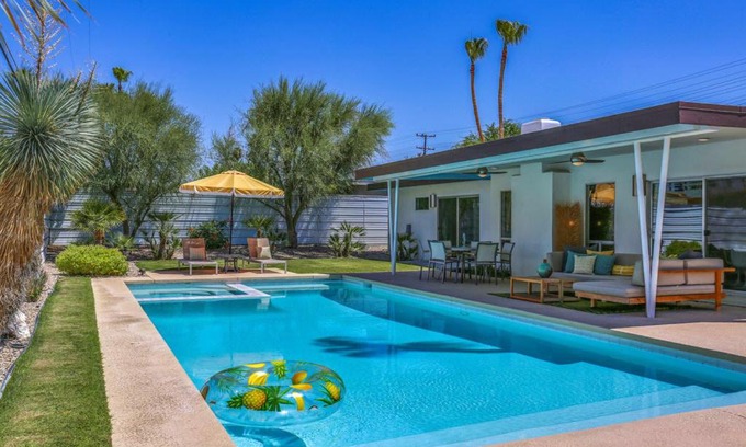 Sunmor Casa | The Lucky Palm Permit# 1087