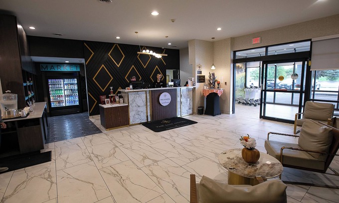 Waterloo Hotel | The Lux Hotel & Conference Center, Ascend Hotel Collection