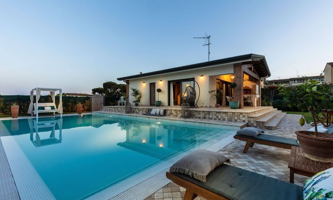 Viareggio Villa | The Luxury Beach Villa with shared Swimming Pool, between Viareggio and Torre del Lago Puccini