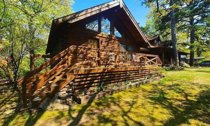 Eureka Springs Chalet De Esquí | The Luxury Suite at Bear Mountain