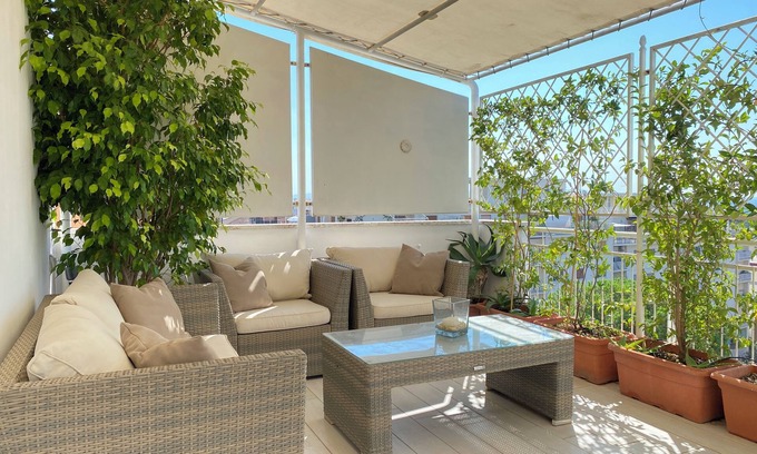 Monteverde Nuovo Apartamento | The luxury top floor Monteverde