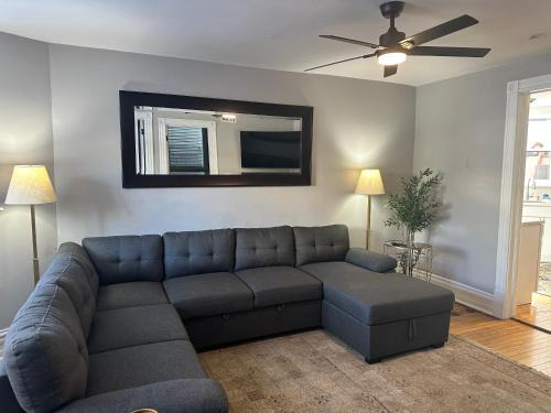 North Center Apartamento | The Lyons' Lair