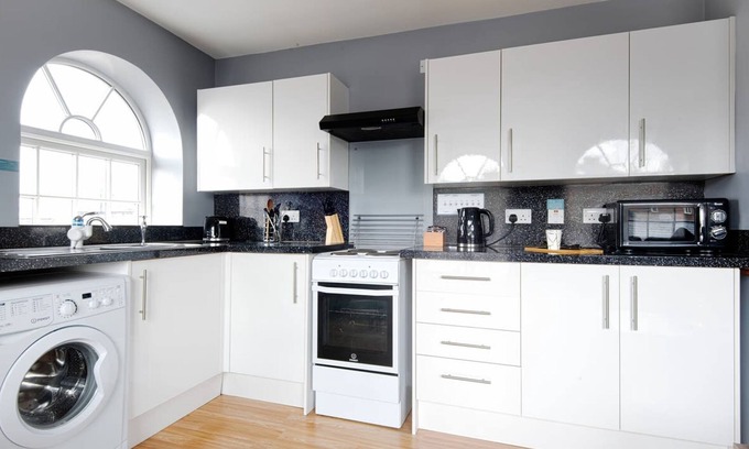 Wrexham Apartamento | The Maelor - Berwyn House Central Wrexham