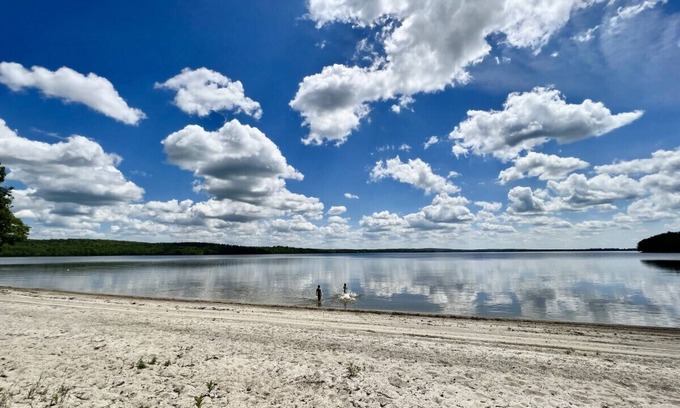 Burnham Casa | The Maine Lake House with an Amazing Sand Beach!