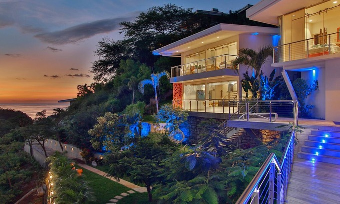 Playa Ocotal Villa | La villa de lujo del Palacio Malinche con impresionantes vistas al mar, cerca de la playa.