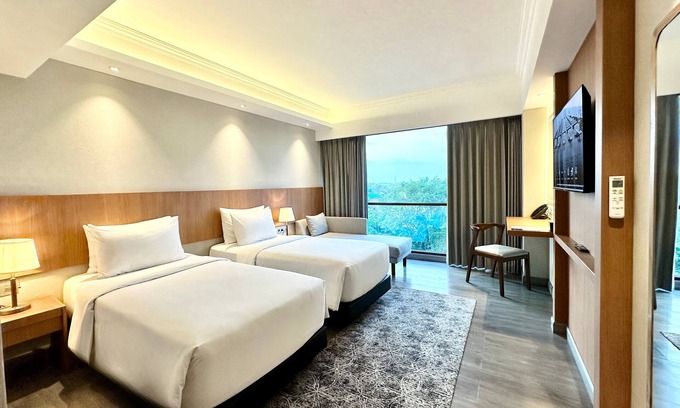 Central Yogyakarta Hotel | The Malioboro Hotel & Conference Center
