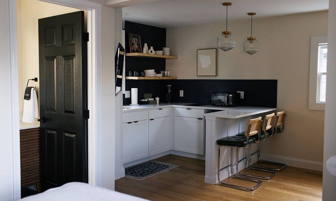 Chambersburg Apartamento | The Mane & Co - No. 6