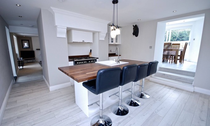 Fenwick Casa | The Manor House