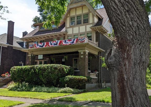 Downtown Niagara Falls Cama Y Desayuno | The Marshall House