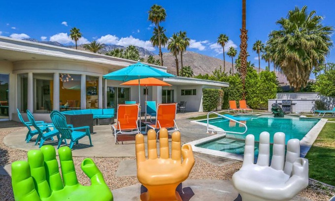 Twin Palms Casa | The Martini House Permit# 380
