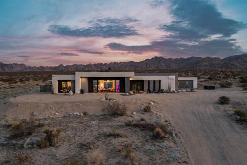 Indian Cove Casa | The Maya by Fieldtrip Modern Desert Estate With Resort-Style Pool