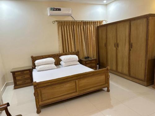 Hyderabad Casa | The Meadow View Lodge