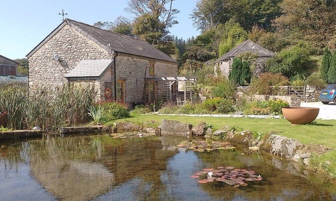 Yelverton Casa | The Meeting House Sum