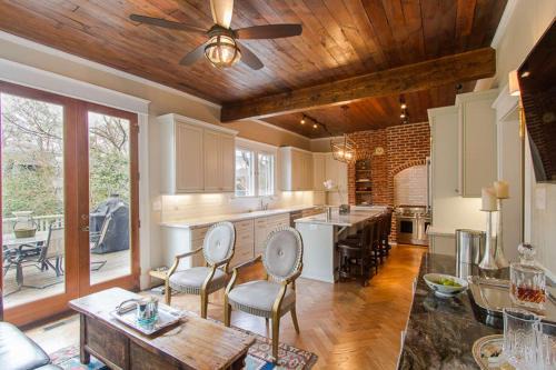 Inman Park Casa | The Merry Lou