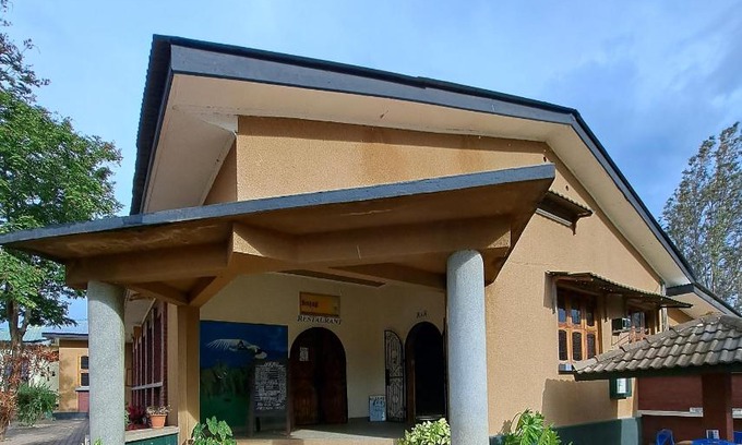 Arusha Region Hotel | The Meserani Oasis Lodge
